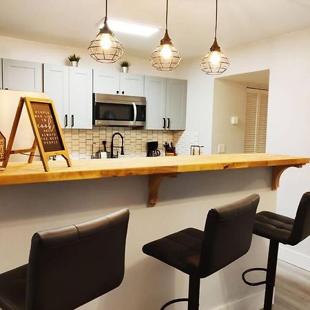 Venice Beach Within 5 Min Drive, Near The Tennis Courts And Park, Sleeps 5 Nokomis Exteriör bild
