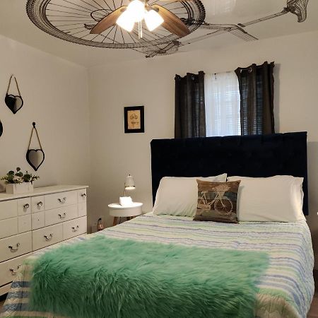 Venice Beach Within 5 Min Drive, Near The Tennis Courts And Park, Sleeps 5 Nokomis Exteriör bild