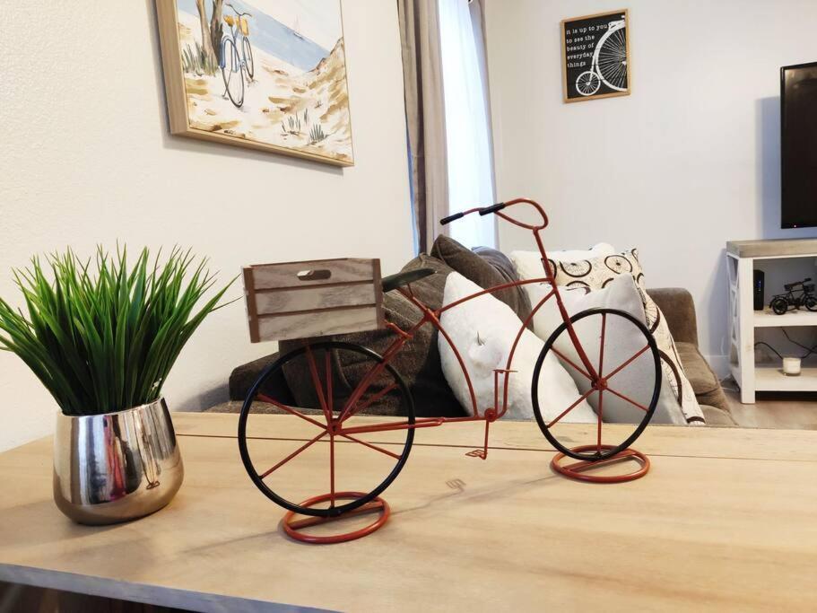 Venice Beach Within 5 Min Drive, Near The Tennis Courts And Park, Sleeps 5 Nokomis Exteriör bild
