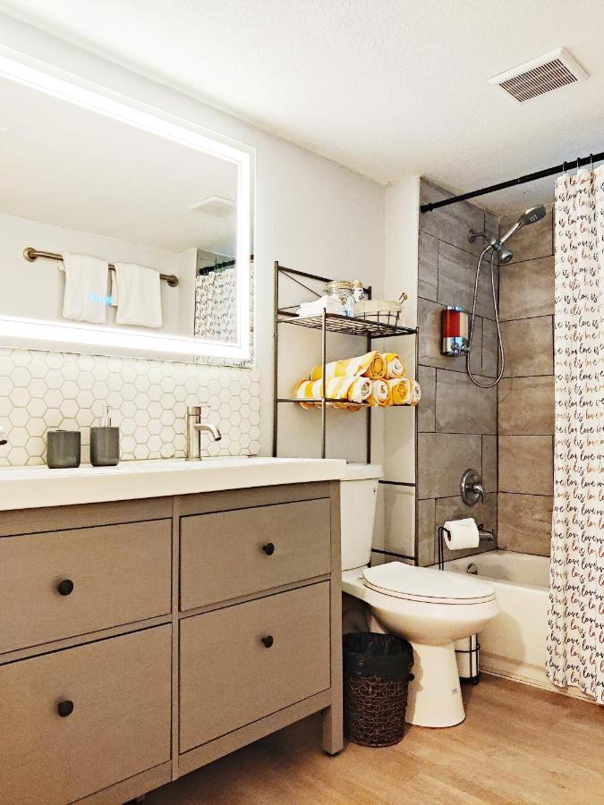 Venice Beach Within 5 Min Drive, Near The Tennis Courts And Park, Sleeps 5 Nokomis Exteriör bild